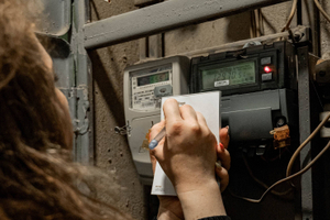 ФАС пересмотрела тарифы на электроэнергию. Сколько мы будем платить за свет в 2026 году?