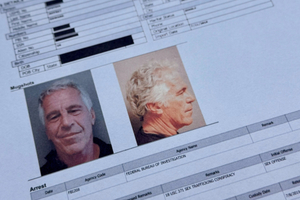 Жириновский, бывший Наоми Кэмпбелл и «русские девушки» Гейтса: кто упоминается в файлах Эпштейна?