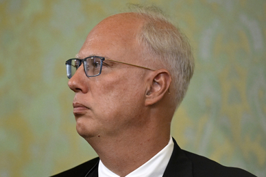 Дмитриев намекнул Мерцу на необходимость искать новые источники газа и нефти