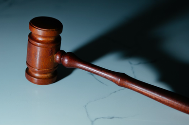 С экс-владельца «Рост банка» Шишханова взыскали более 249 млрд рублей