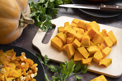 Салат с тыквой, кутья с киноа и капуста с пряностями: что приготовить на Рождество?