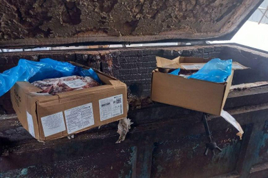 В Петербурге уничтожили более 40 кг аргентинского мяса без документов