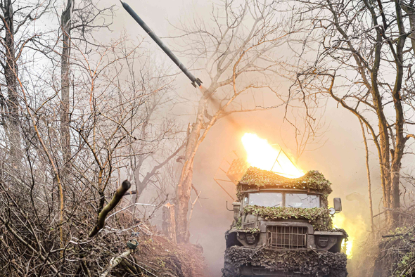 «ВС РФ продвигаются вперед и перемалывают противника»: итоги СВО за 2025 год