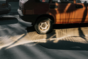 Повышение утильсбора и отпечатки пальцев иностранцев на границе: законы с 1 декабря 2025 года