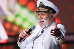 «Посмотри, какая луна» и «Алеша»: семь лучших песен Бедроса Киркорова