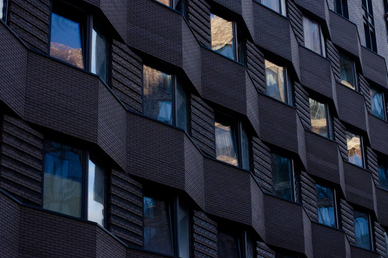 Кабмин не продлил мораторий на штрафы для застройщиков за нарушение сроков