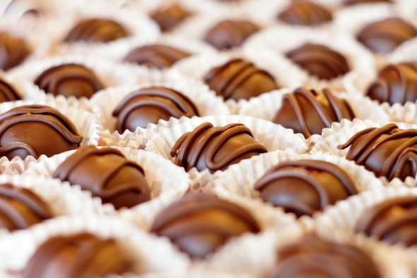 Юрист Каримов: власти ждут, что детей от конфет с алкоголем защитят родители