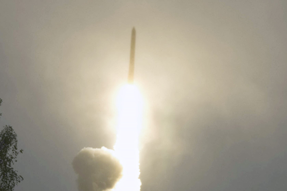 Мирное название, но угрожающие характеристики: что известно о ракете «Орешник»