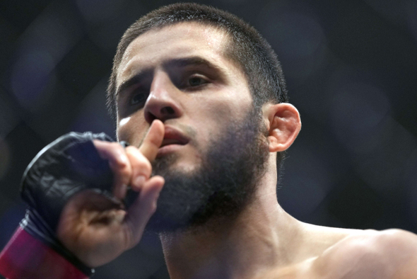 Исторический титульник Махачева и супербой Шевченко — Чжан: превью UFC 322