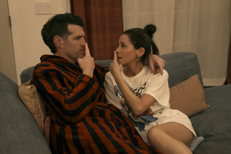 Кадр из сериала «Никто этого не хочет»