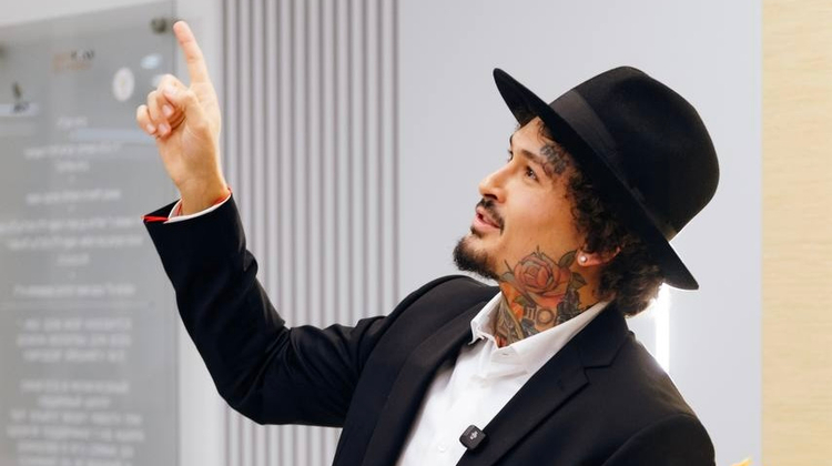 Социальные сети