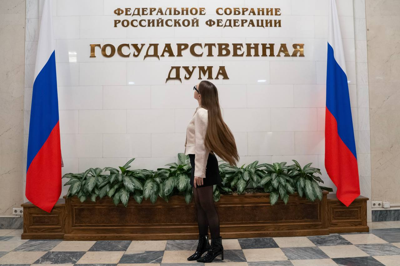 Соцсети Мэйби Бэйби