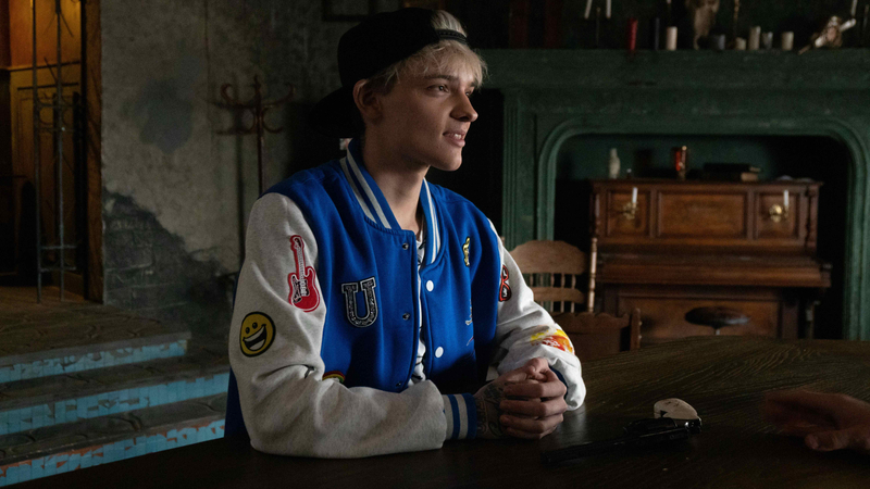 Егор Шип в сериале «Бар “Один звонок”»/«Кинопоиск»