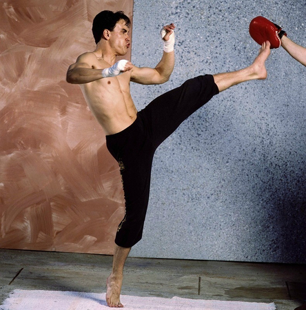 Сын Брюса Ли Брэндон. Брюс Ли. Фото: https://vk.com/bruce_lee_club