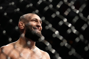 Титульник Чимаева и дебют звезды из Bellator: превью боев UFC 319