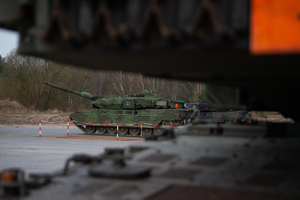 Западные страны начали отправлять танки Украине. Что это значит?