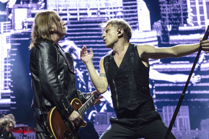 Участников группы «Би-2» депортировали из Таиланда в Израиль. Они провели в тюрьме неделю