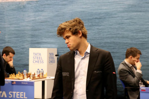 Карлсен отказался защищать шахматную корону. Почему он это сделал и что ждет Непомнящего?