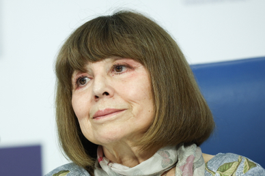 112: актрису Наталью Варлей госпитализировали в Москве