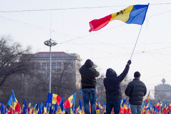 Мнимая свобода: как в Молдавии за ночь «накрутили» голоса за евроинтеграцию?