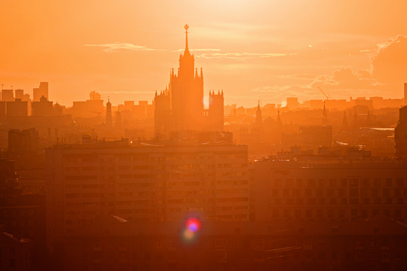 Засушливое и жаркое: каким будет лето — 2025 в Москве, Санкт-Петербурге и других городах России