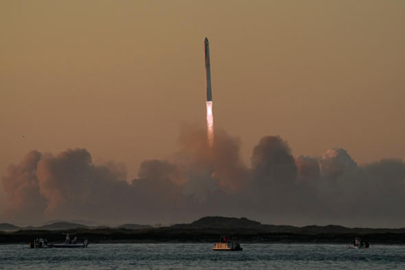 Новый запуск космического корабля Starship Илона Маска закончился неудачей. Что пошло не так?