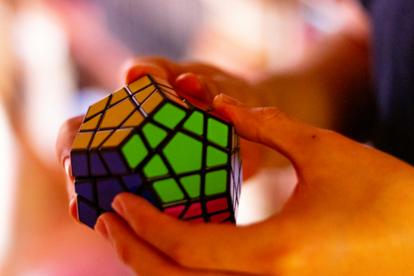 Кубик Рубика и кроссворды разведки: топ самых сложных головоломок в мире