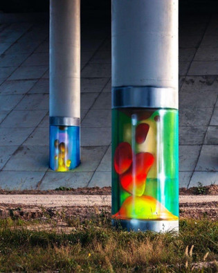 Двое художников из Калуги целый год рисовали граффити, чтобы украсить один из мостов