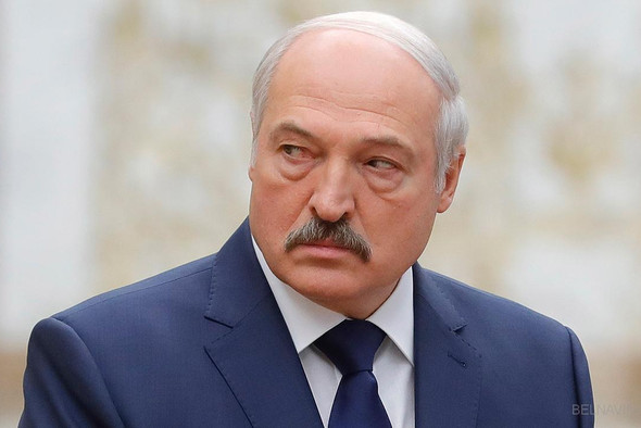 Лукашенко уйдет с поста президента. Но уже после принятия новой конституции