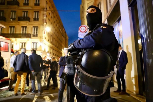 Во Франции мужчина убил трех жандармов