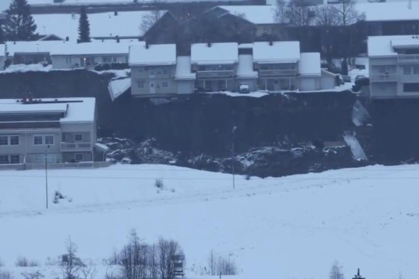 Массивный оползень в Норвегии уничтожил больше 10 домов