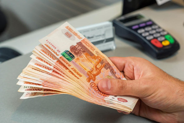 Ростовская кассирша заменила 9,5 миллионов рублей на купюры банка приколов