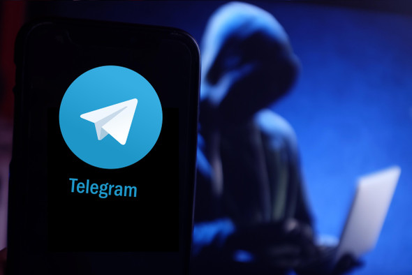 Apple через суд заставляют удалить Telegram из App Store