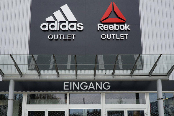 Adidas планирует продать Reebok — бренд может стоить €1 миллиард