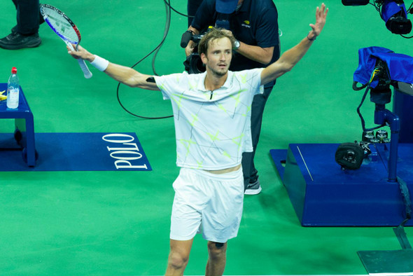 Медведев поднялся на третье место в рейтинге ATP