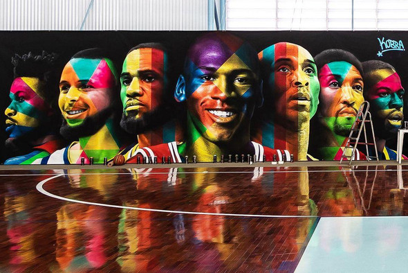 Неймар выложил фото зала, расписанного портретами звезд НБА