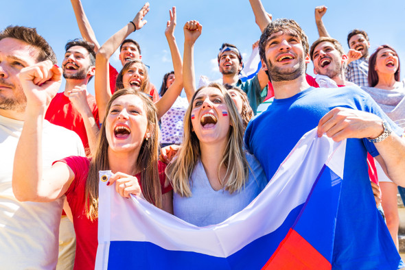 80% россиян чувствуют себя практически счастливыми