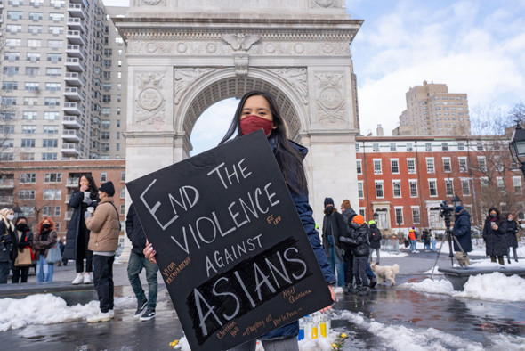 В США прошли протесты против ненависти к азиатам