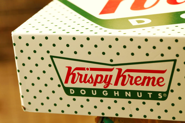 Krispy Kreme в США накормит бесплатными пончиками всех привившихся от COVID-19