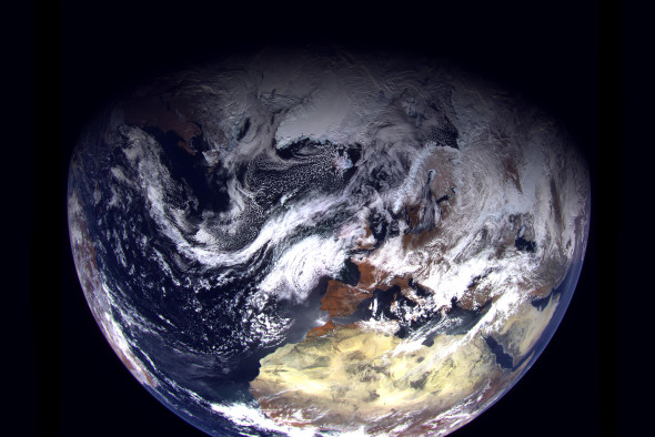 Спутник «Арктика-М» прислал первый снимок с орбиты Земли