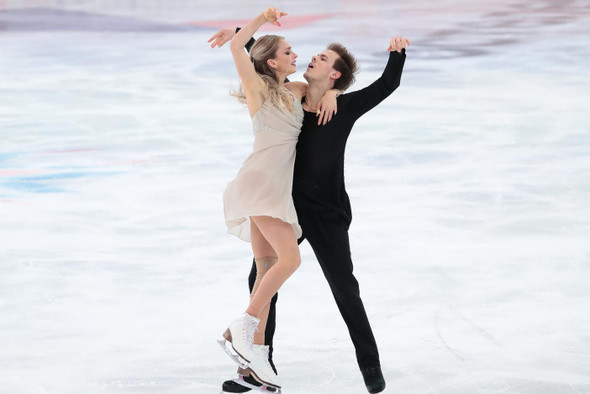 Синицина и Кацалапов выиграли произвольный танец на командном чемпионате мира
