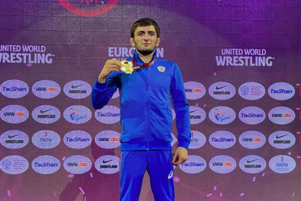 Российские борцы выиграли еще четыре медали на чемпионате Европы