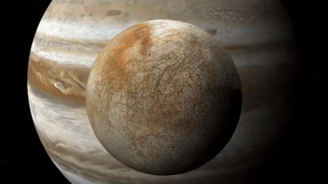 Лед на спутнике Юпитера тает — на поверхность выходит океан 