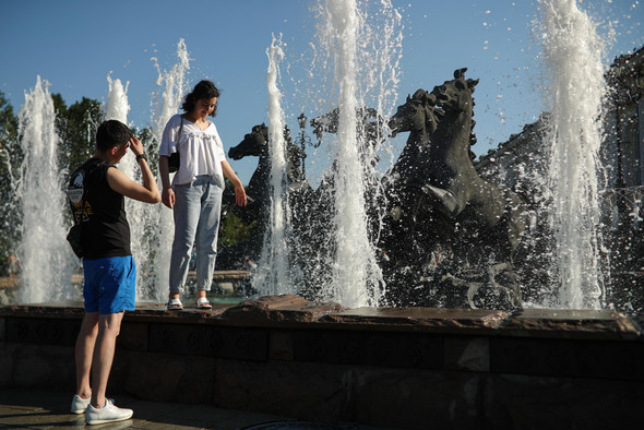 Европейскую часть России накрыла рекордная жара. Как от нее защищаться?