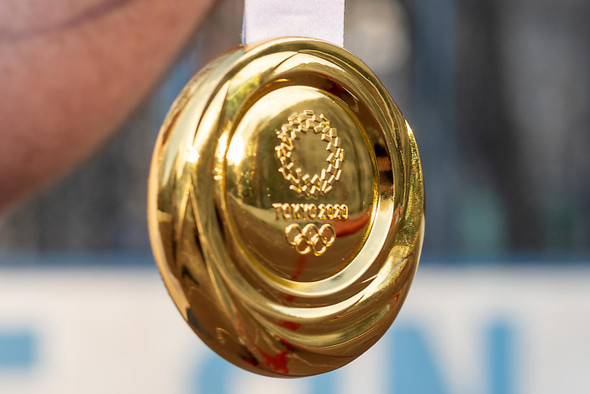 Сборная России выиграла три золота в предпоследний день Олимпиады