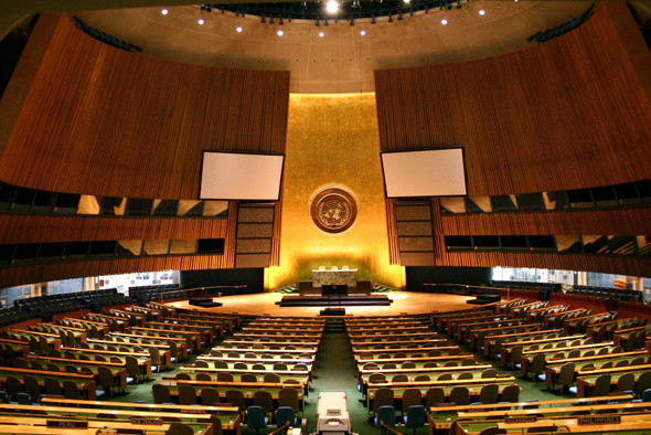 «Вчера сюда приходил дьявол»: самые безумные выступления в ООН