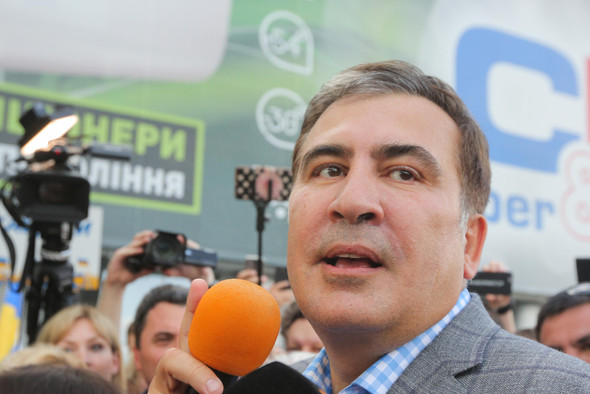 Саакашвили возвращается в Грузию. Родина обещает ему «комфортное пребывание в тюрьме»   