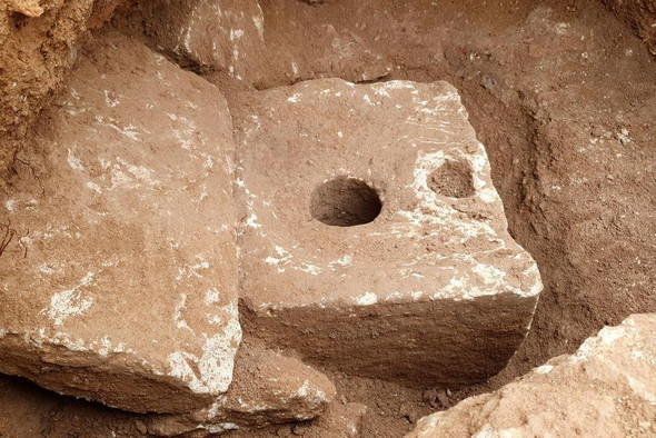В Иерусалиме нашли редкий «люксовый» туалет возрастом 2700 лет