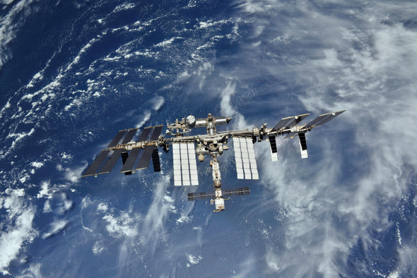 Орбиту МКС откорректируют 12 января