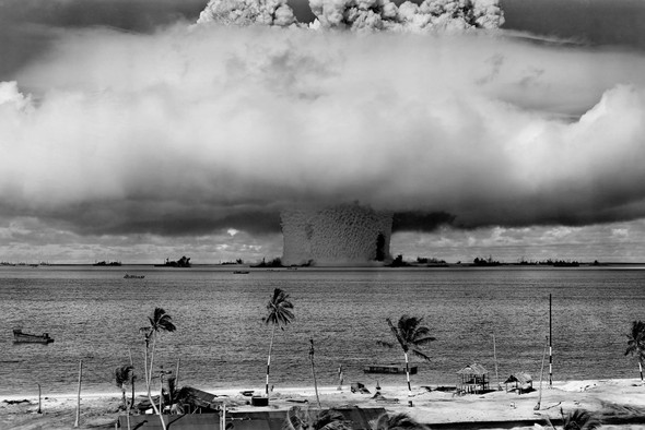 Почему ядерные бомбы образуют грибовидные облака?